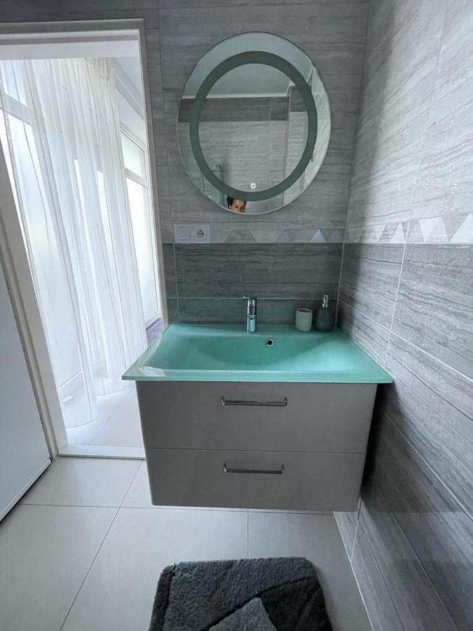 Apartman Lodenica Πιεστάνυ Εξωτερικό φωτογραφία
